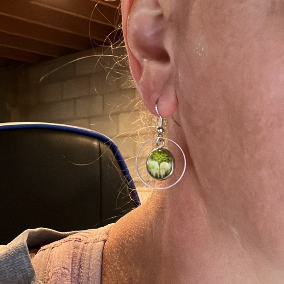 22249 Green Tree of Life Earrings and Necklace - Picture 2 of 4